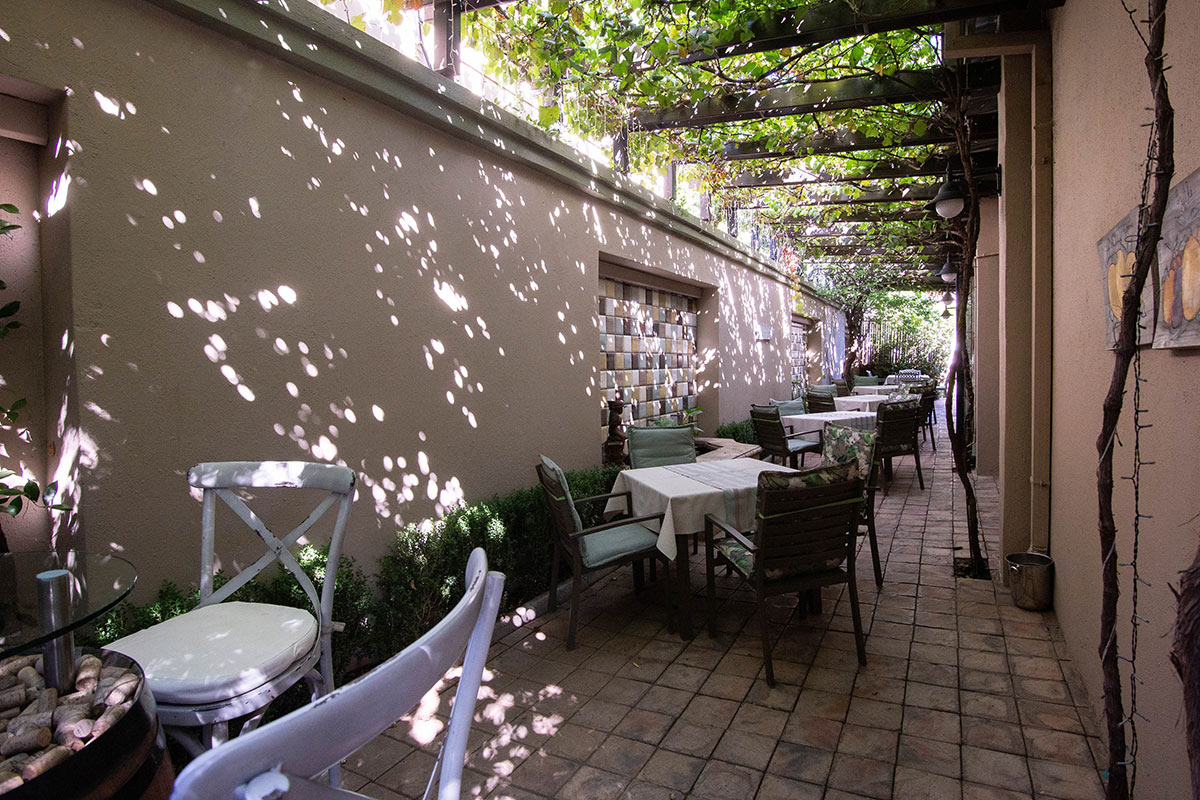 Oleander Guest House